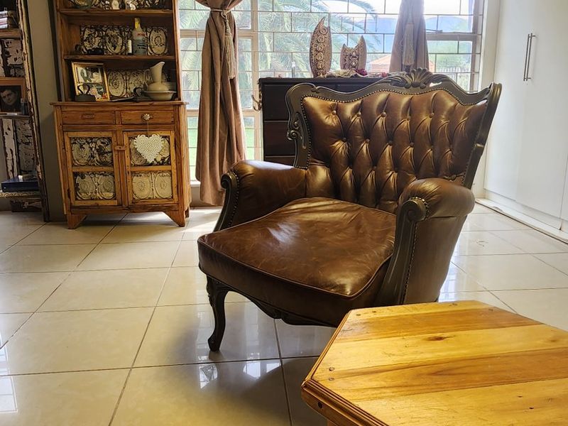 Charming 5-Bedroom Farm in Rietfontein with Business Potential - Photo 7