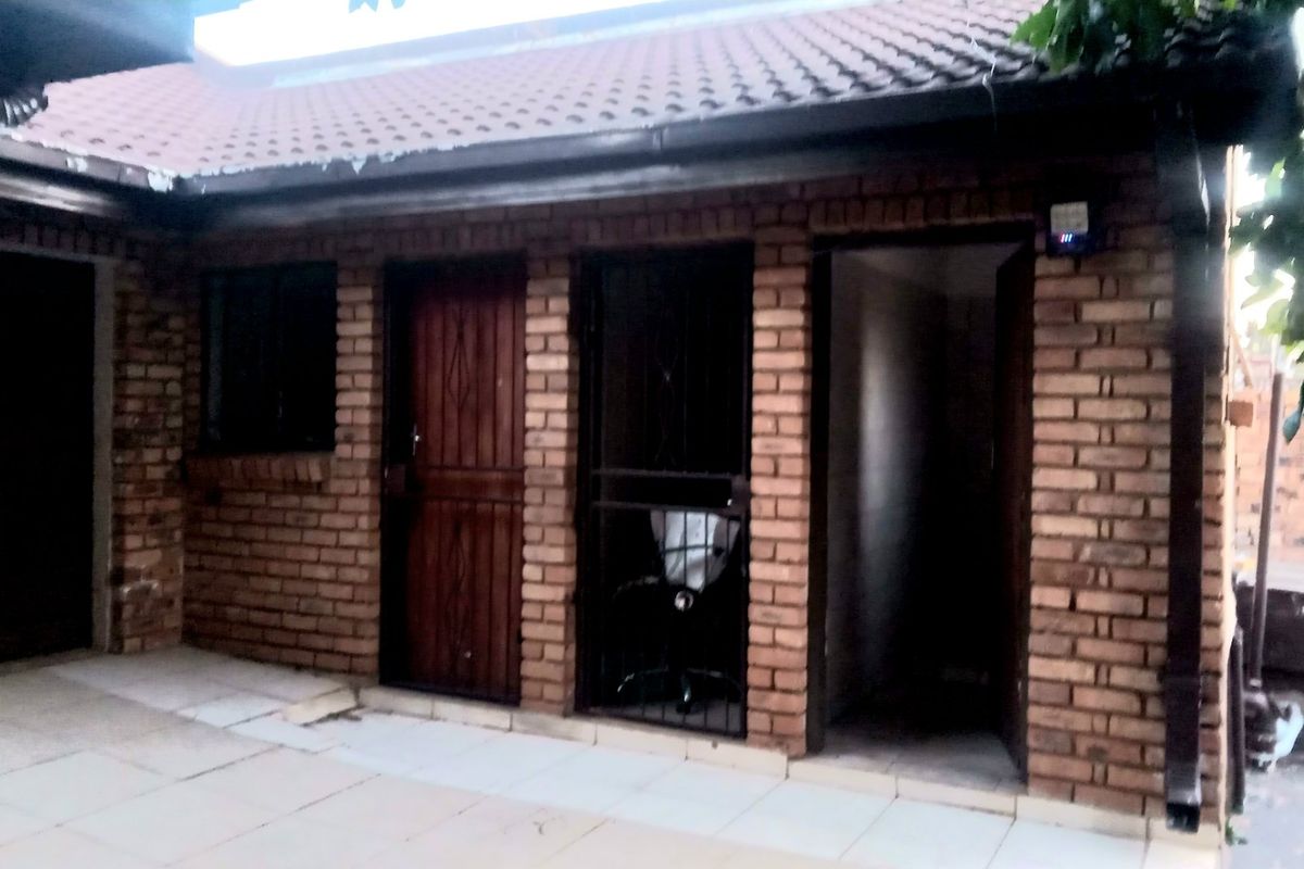 Priced To Go! Make This Your Home In Doornpoort! - Photo 4