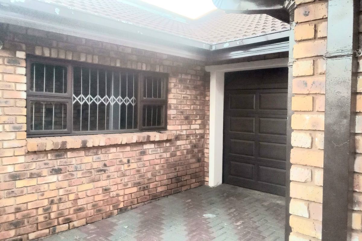 Priced To Go! Make This Your Home In Doornpoort! - Photo 3
