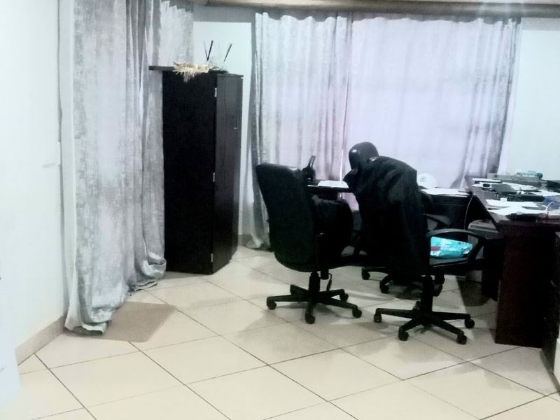 Priced To Go! Make This Your Home In Doornpoort! - Photo 9