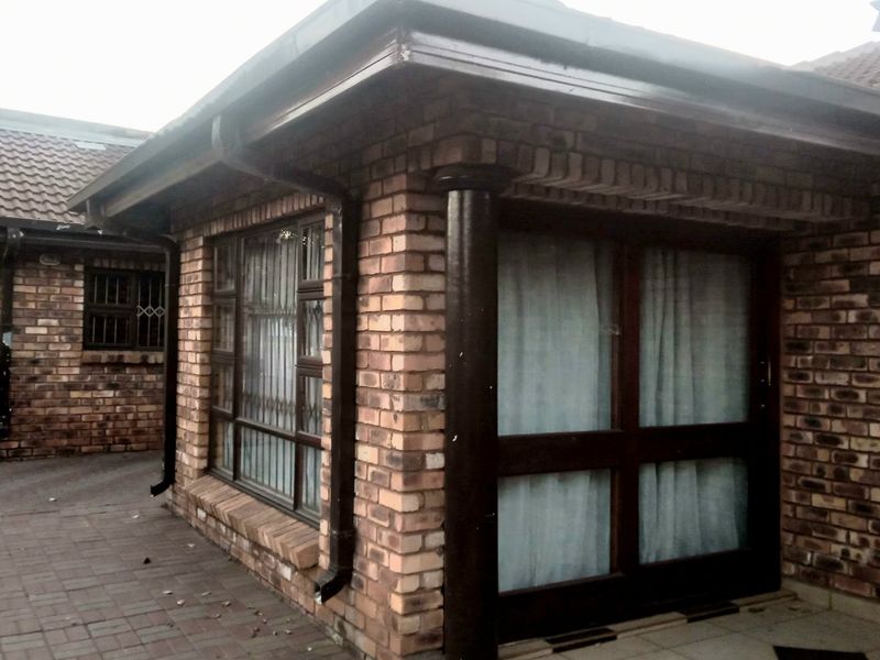 Priced To Go! Make This Your Home In Doornpoort! - Photo 8