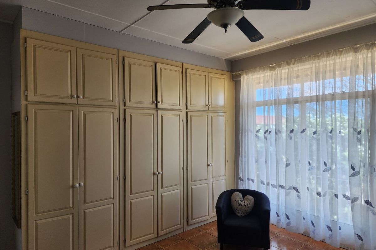 1 Bedroom Apartment in Wilkeville - Photo 2