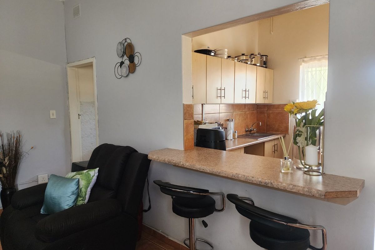 1 Bedroom Apartment in Wilkeville - Photo 5