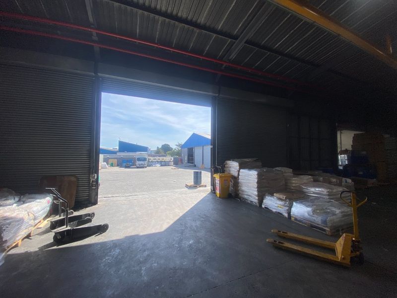 2369m2 Industrial For Sale  - Photo 10