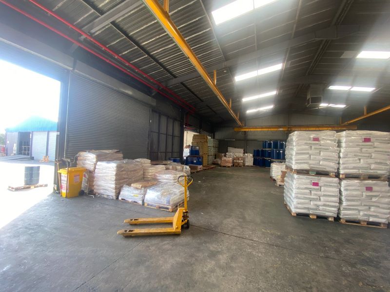 2369m2 Industrial For Sale  - Photo 8