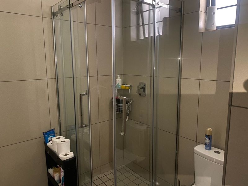 For Sale | Stylish 1-Bedroom Apartment – Midview Gardens, Midrand - Photo 9