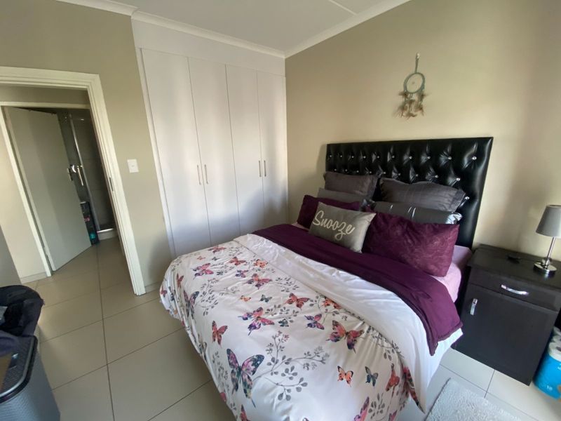 For Sale | Stylish 1-Bedroom Apartment – Midview Gardens, Midrand - Photo 8