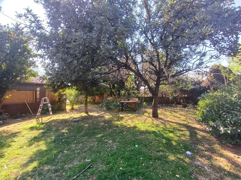 Charming Family Home for Sale in Stilfontein Ext 2 - Photo 2