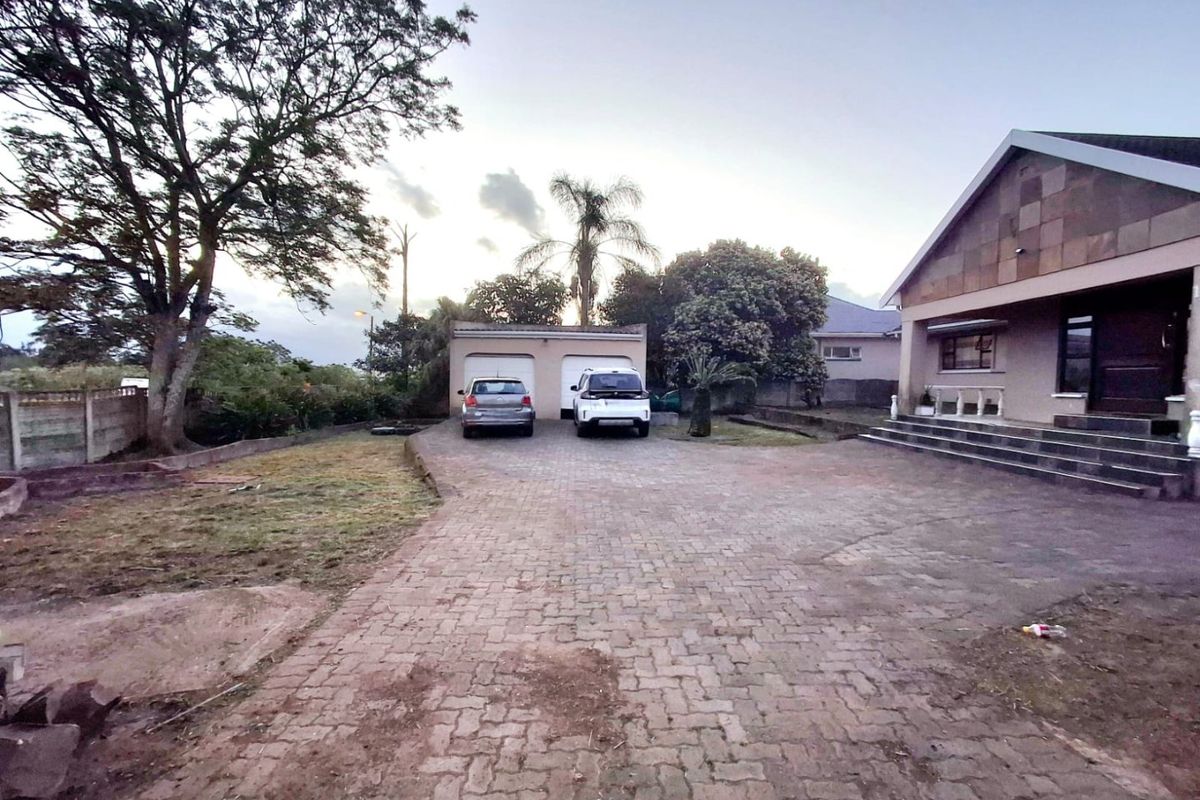 5-Bedroom Home You Don’t Want to Miss in Summepride For sale - Photo 4