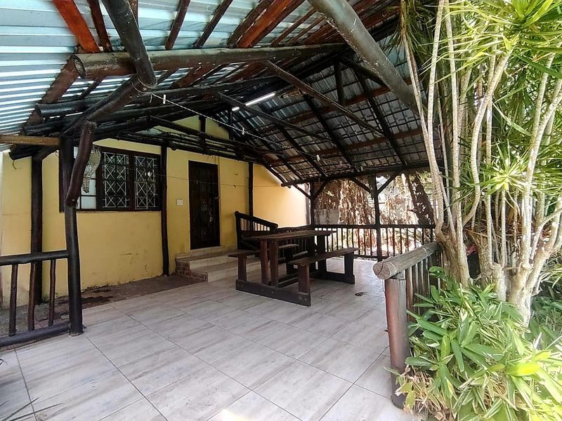 7 Bedroom House in Selborne - Photo 5