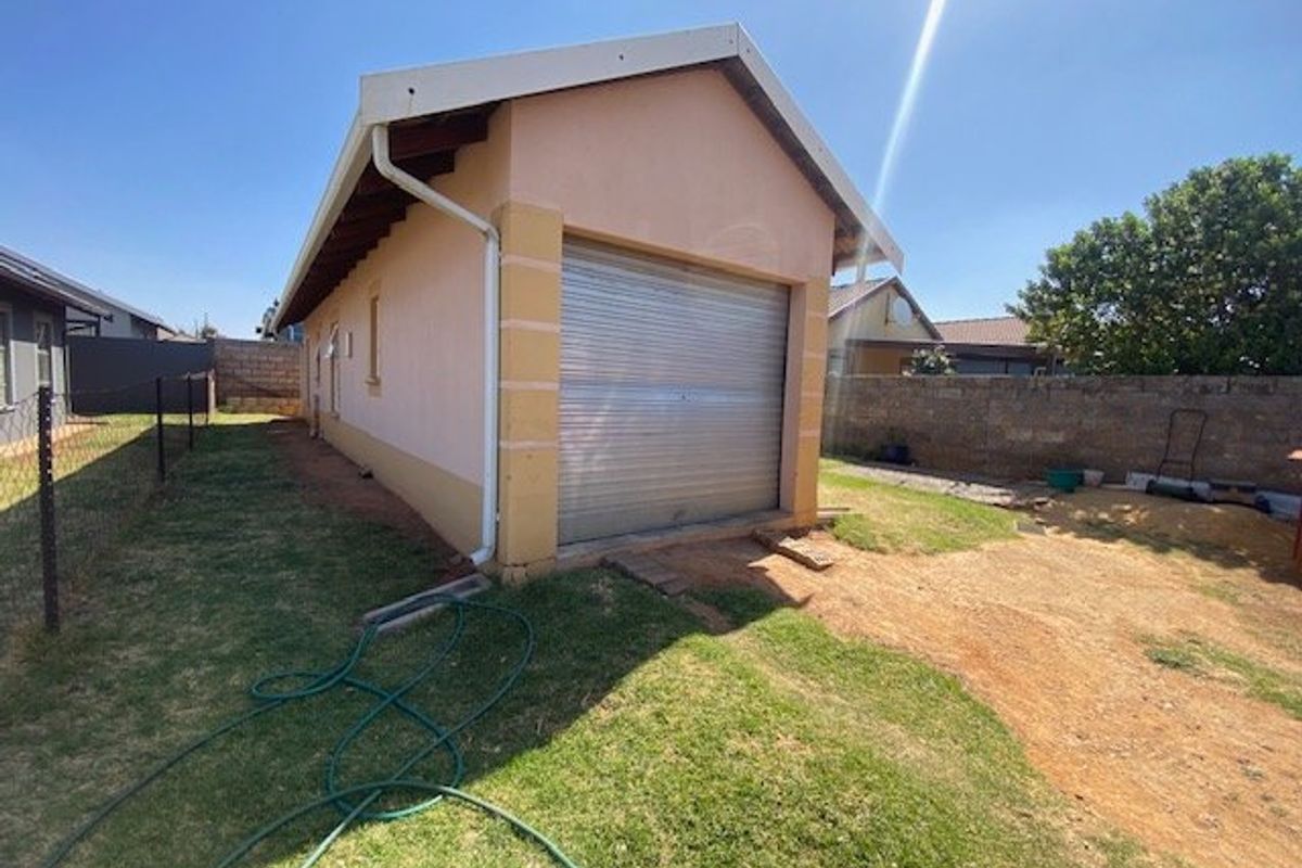 3-Bedroom Home in Salfin - Photo 2
