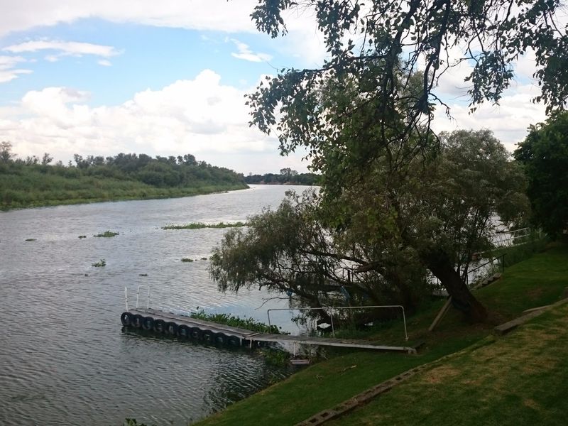 Full Title Boating River Land - Photo 6