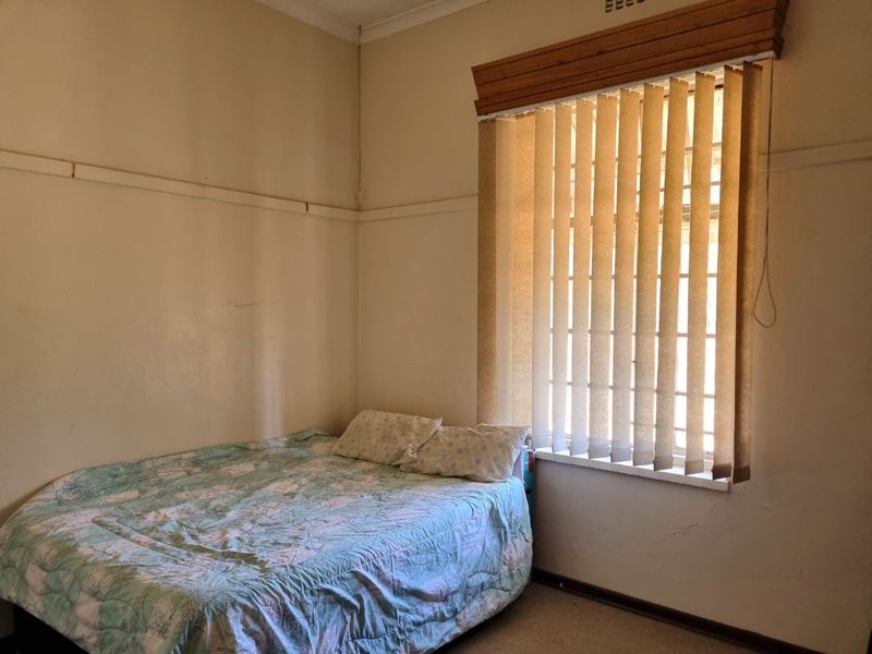 Spacious house on a large stand. - Photo 10