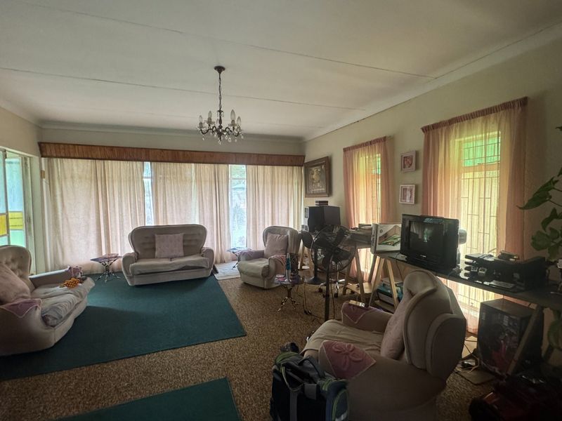 Quiet street - Photo 5