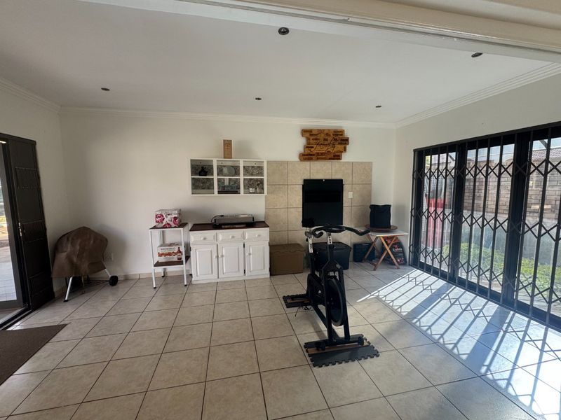 Don't miss out on this opportunity - Photo 6