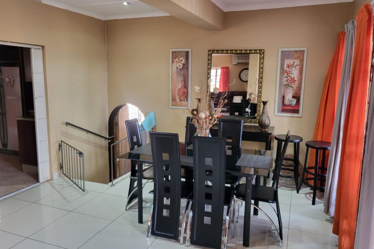 4 Bedroom house for rent in Fynnland  - Photo 4