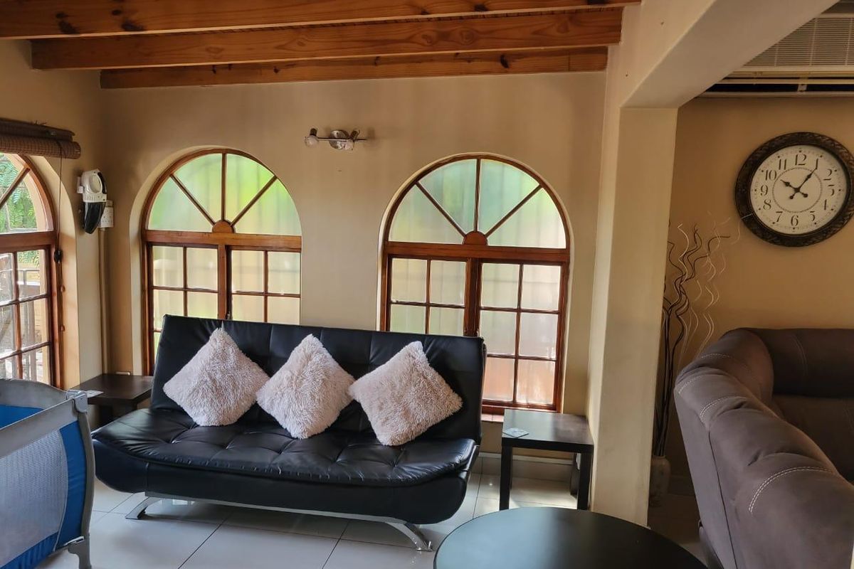 4 Bedroom house for rent in Fynnland  - Photo 3