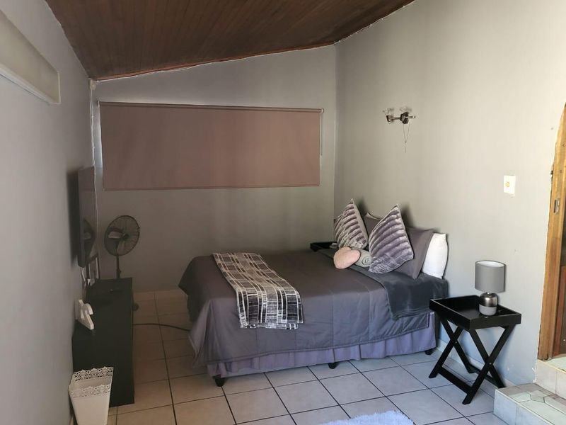 4 Bedroom house for rent in Fynnland  - Photo 6