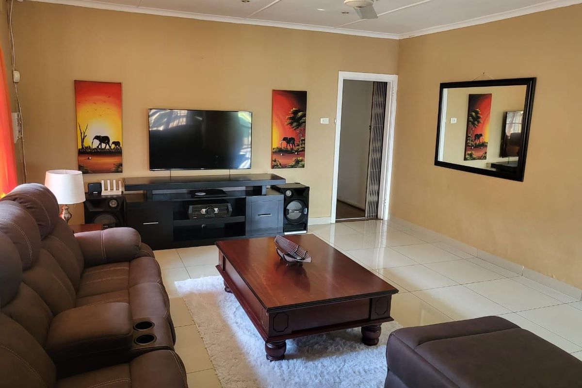 4 Bedroom house for rent in Fynnland  - Photo 5