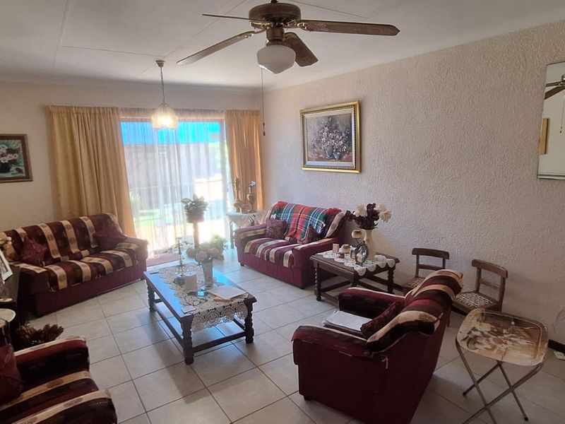 1 Bedroom apartment for sale in Retirement Village  - Photo 7