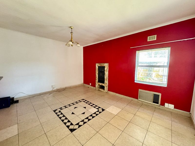 Welcoming All Offers - Renovators Dream - Photo 7