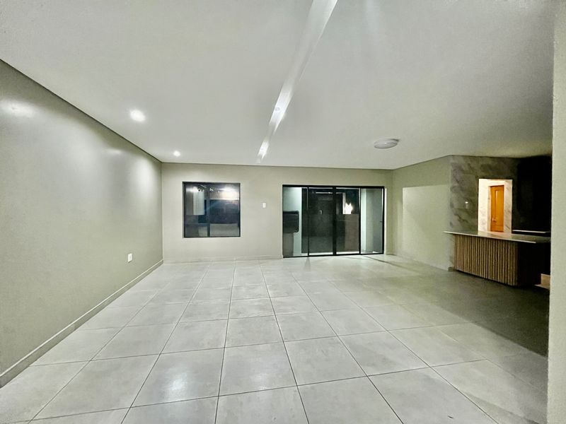 It's a Timeless Beauty - Photo 9