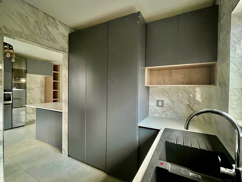 It's a Timeless Beauty - Photo 7