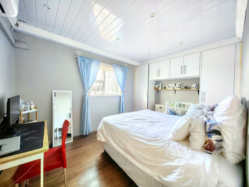 Investors Dream! Perfect Location! - Photo 8