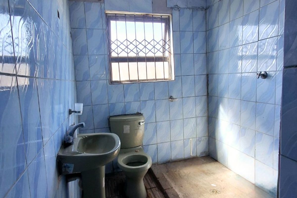 3 Bedroom House For Sale - Photo 4