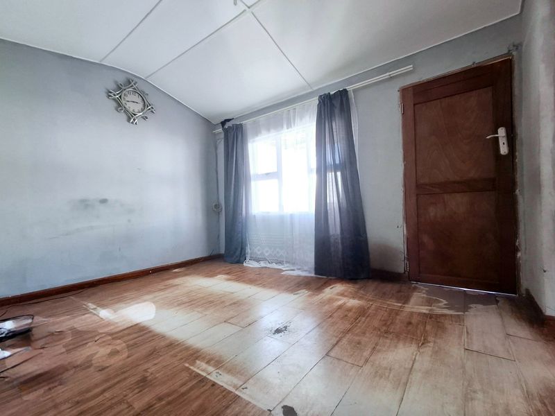 3 Bedroom House For Sale in Nu 8 - Photo 10