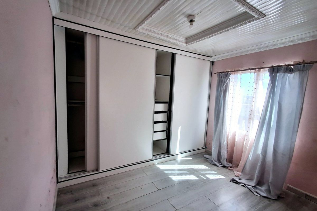 3 Bedroom House For Sale in Nu 8 - Photo 5