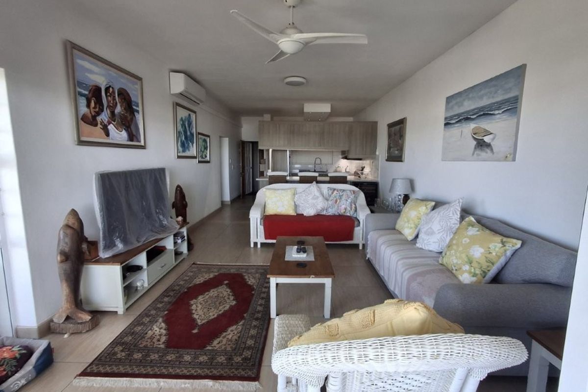 Contemporary Coastal Sanctuary with Direct Beach Access And Breathtaking Ocean Vistas. One Of Ramsgate’s Finest Addresses!!!! - Photo 4