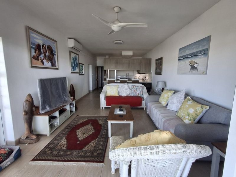 Contemporary Coastal Sanctuary with Direct Beach Access And Breathtaking Ocean Vistas. One Of Ramsgate’s Finest Addresses!!!! - Photo 4