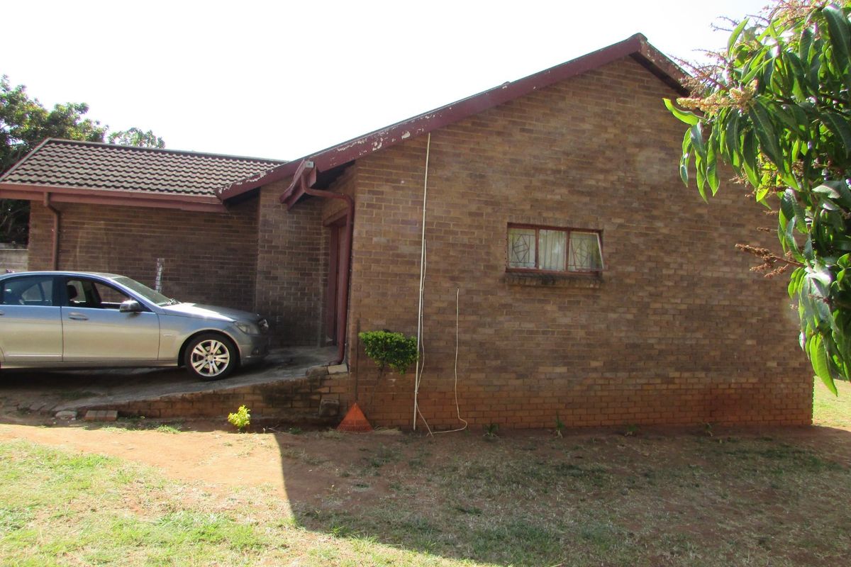 Spacious Family Home  - Photo 4