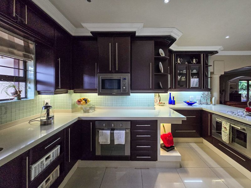 Stunning Home In A Secure Southbroom Complex - Photo 10