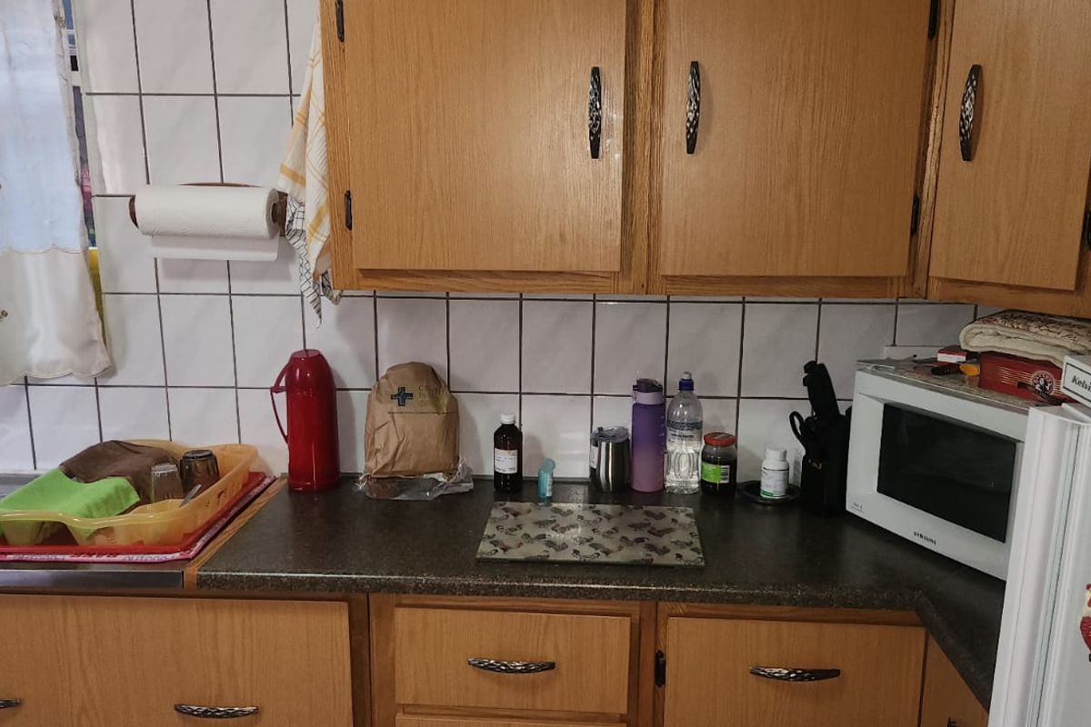 "Safety First: 24/7 Security in a Peaceful Setting!" - Photo 4