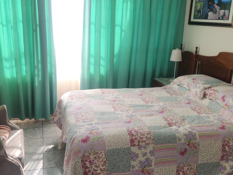 "Safety First: 24/7 Security in a Peaceful Setting!" - Photo 9