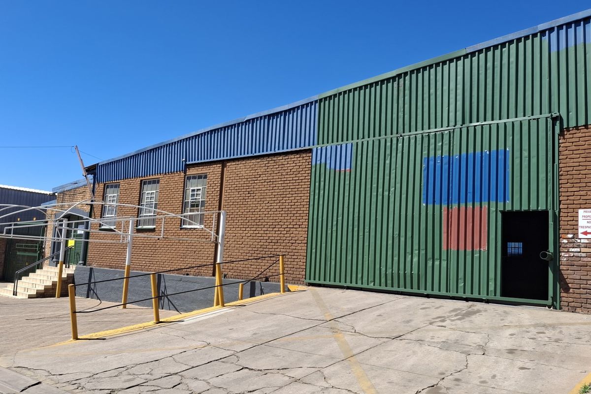 Prime Warehouse / Manufacturing / Light Industrial Space for Lease in Bronkhorstspruit Central - Photo 2