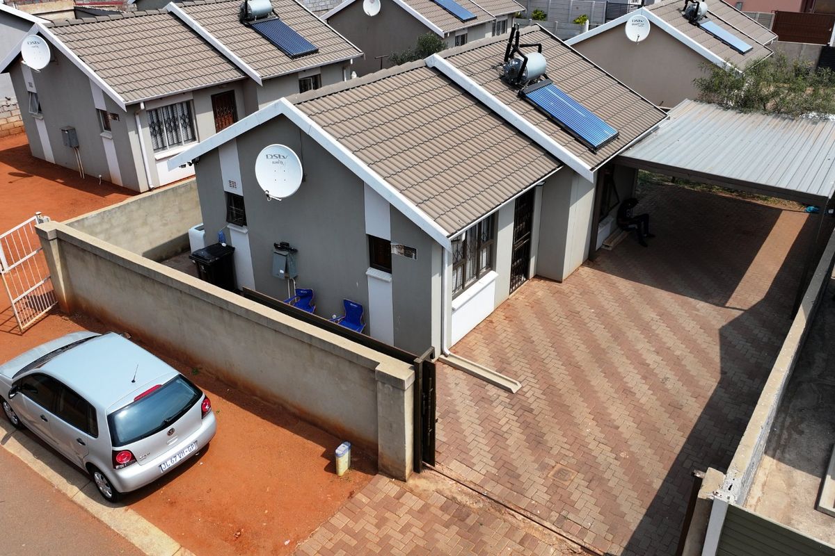 Spacious 2Bedroom House for Sale in Sky City - Photo 5