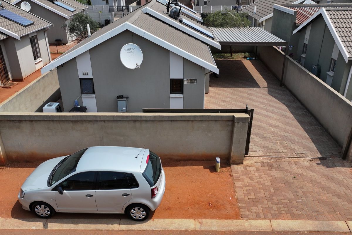 Spacious 2Bedroom House for Sale in Sky City - Photo 2