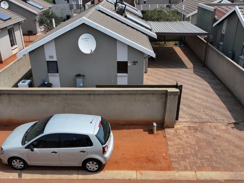 Spacious 2Bedroom House for Sale in Sky City - Photo 2