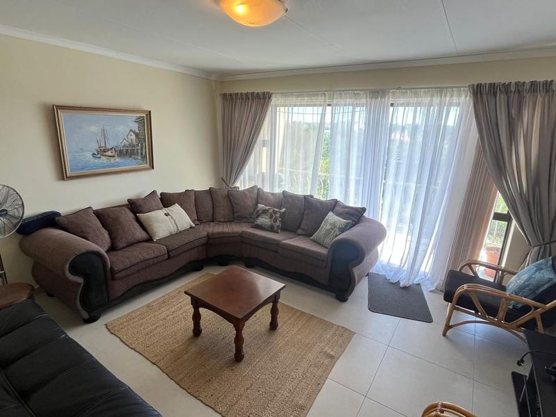 Stylish 2 Bedroom Apartment for Sale in Aston Bay Just 550m from the Beach - Photo 8