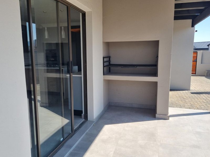 BRAND NEW MODERN FOUR Bedroom House for Sale in La Camargue Private Country Estate.  STILL TO BE BUILD - Photo 7