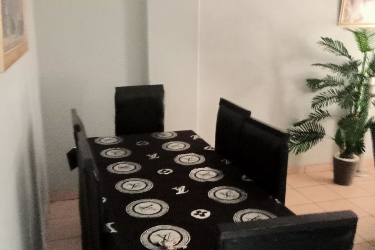 Spacious Apartment with Bonus Room and 24-Hour Security - Photo 2