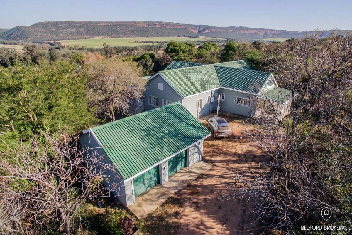 Modern Guest Cottages: A Profitable Farm Retreat with Stunning Views - Photo 3