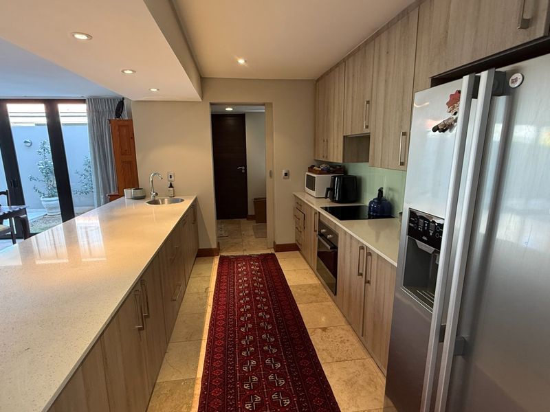 3 Bedroom House For Sale In Lombardy Estate - Photo 3