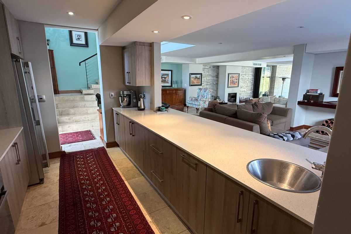 3 Bedroom House For Sale In Lombardy Estate - Photo 5