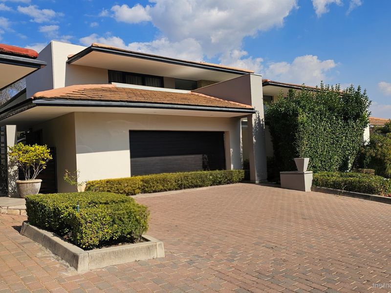 3 Bedroom House For Sale In Lombardy Estate - Photo 4