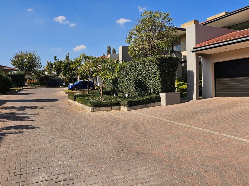 3 Bedroom House For Sale In Lombardy Estate - Photo 7