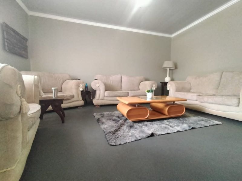 Charming 3-Bedroom Home in Stilfontein - Photo 5